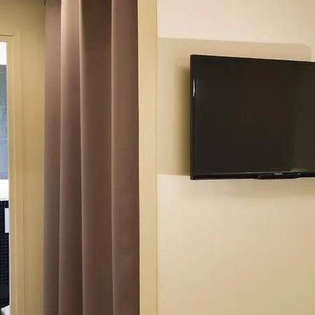 Auguste Hotel 3*