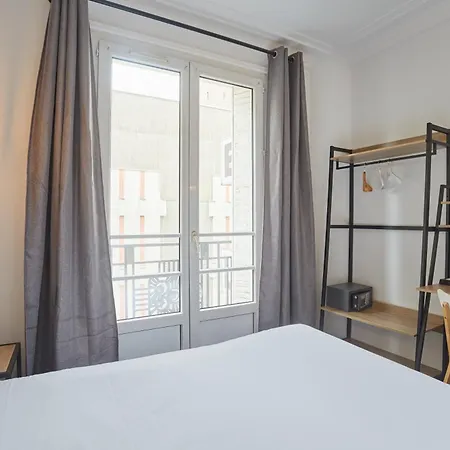 Auguste 3*