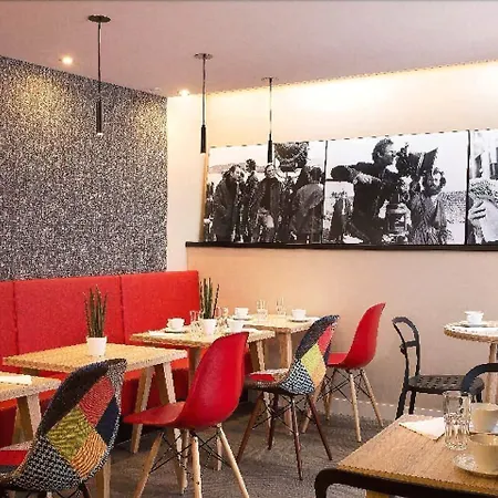 奥古斯特酒店 酒店