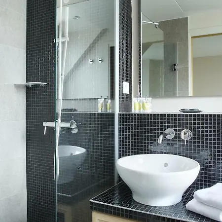 Auguste Hotell Paris